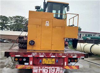 發(fā)往河北的羊糞有機(jī)肥設(shè)備生產(chǎn)線