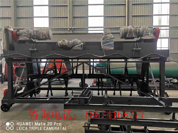 貴州六盤(pán)水客戶(hù)豬糞有機(jī)肥生產(chǎn)線(xiàn)的設(shè)備流程