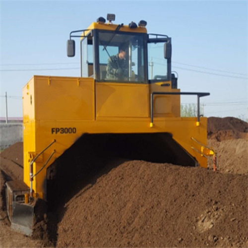 江西九江履帶翻拋機(jī)用戶帶您了解此款翻拋機(jī)的用法