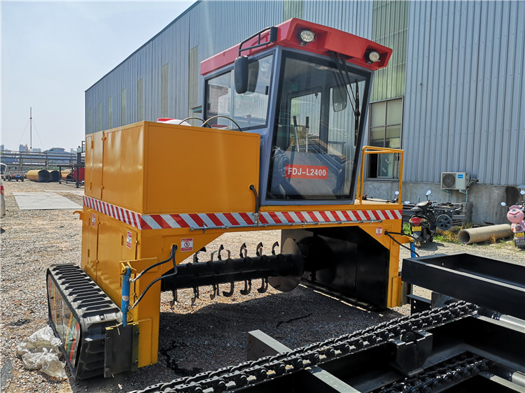 履帶翻拋機(jī)