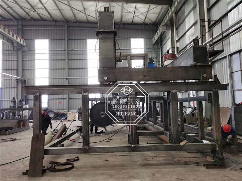 輪盤翻拋機(jī)生產(chǎn)現(xiàn)場