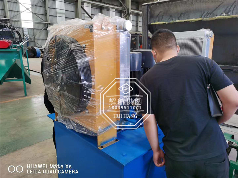 客戶有機(jī)肥設(shè)備生產(chǎn)線的參觀現(xiàn)場