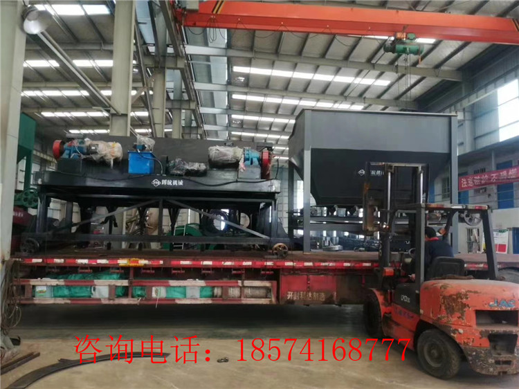 液壓槽式翻拋機的發(fā)貨現(xiàn)場