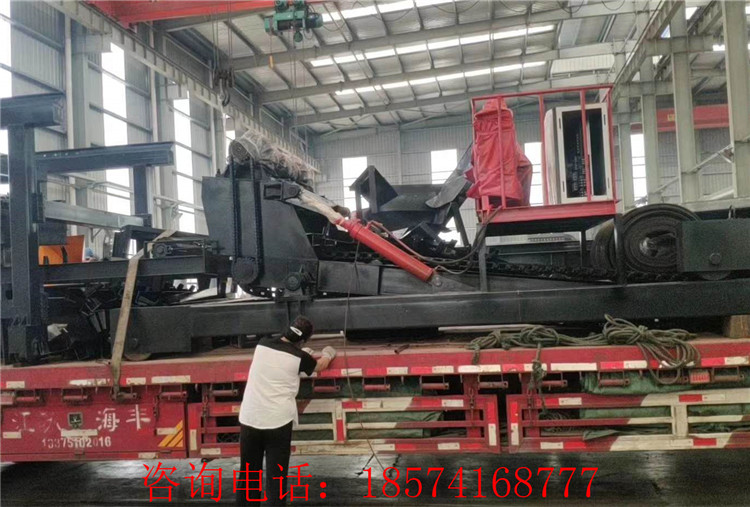 湖北中植同惠生物工程有限公司有機(jī)肥生產(chǎn)線裝車發(fā)貨現(xiàn)場