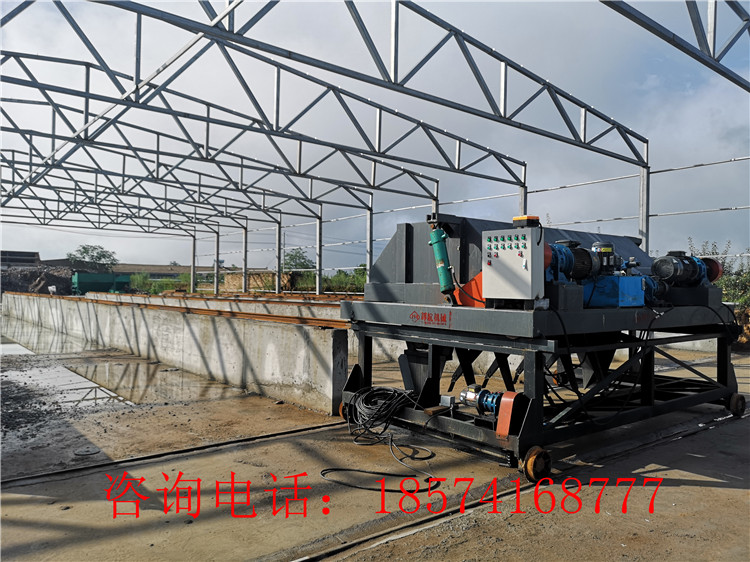 液壓槽式翻拋機(jī)的安裝現(xiàn)場(chǎng)