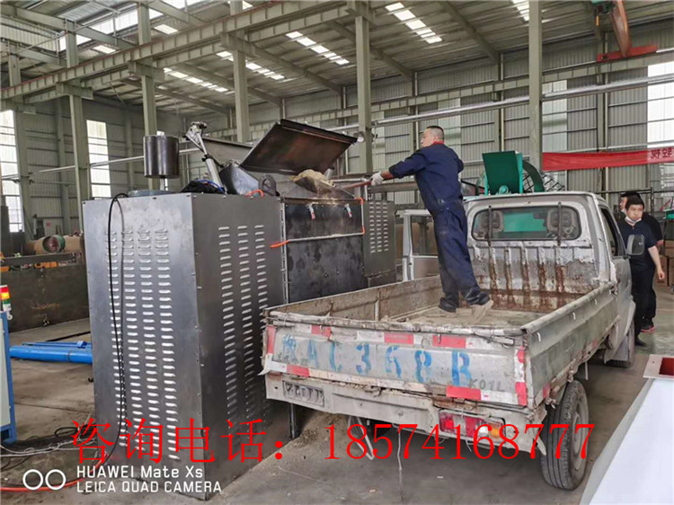 有機(jī)肥發(fā)酵罐的使用現(xiàn)場(chǎng)