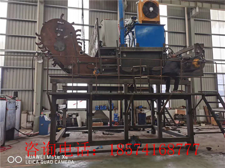 污泥翻拋機(jī)的加工制造現(xiàn)場