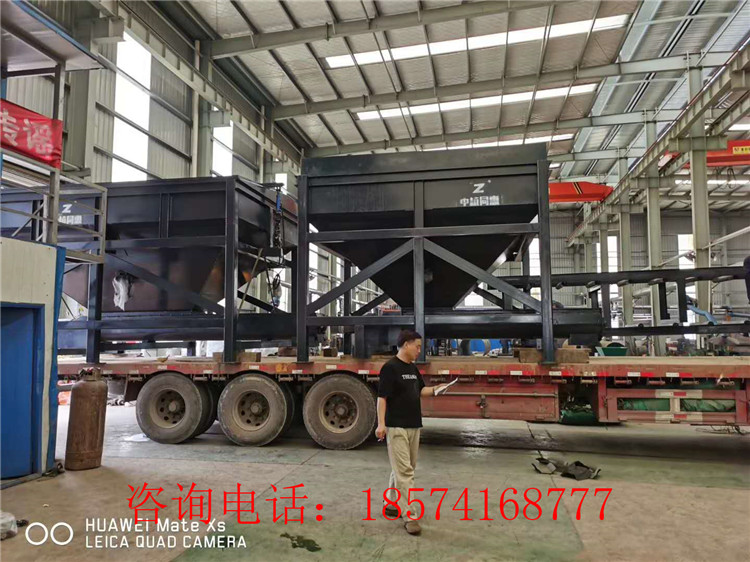 有機(jī)肥顆粒生產(chǎn)線發(fā)貨現(xiàn)場第二車