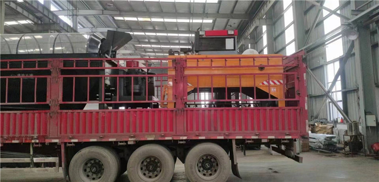 有機肥履帶翻拋機