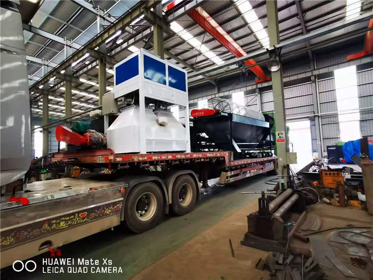 有機(jī)肥鏟車(chē)料倉(cāng)