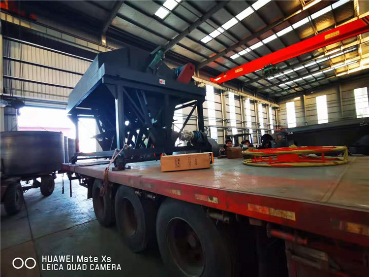 液壓升降翻拋機(jī)