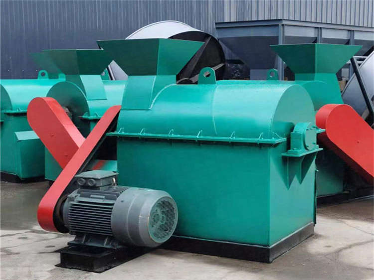 中藥渣稻殼高濕物料粉碎機(jī) 小型半濕物料有機(jī)肥設(shè)備 興達(dá)機(jī)械