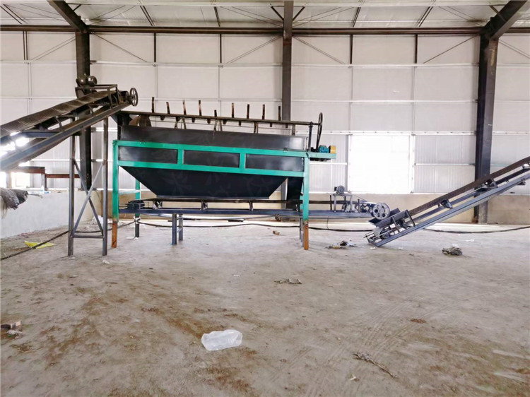 內(nèi)蒙通遼客戶年產(chǎn)2萬噸粉劑有機(jī)肥生產(chǎn)線安裝調(diào)試結(jié)束