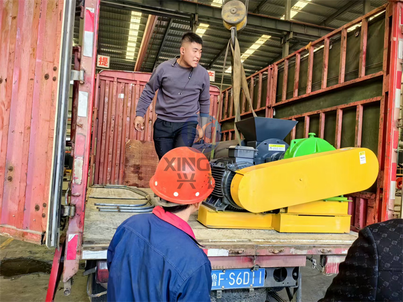 600型攪齒造粒機發(fā)貨現(xiàn)場