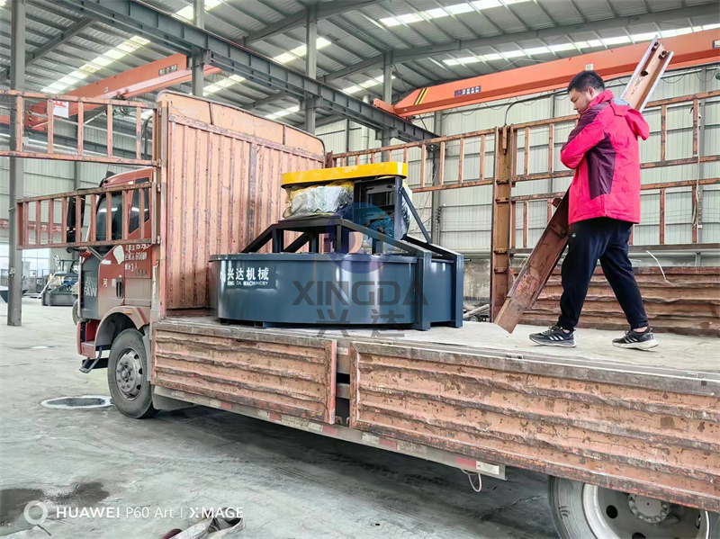 1.8米造粒設(shè)備圓盤造粒機裝車發(fā)貨