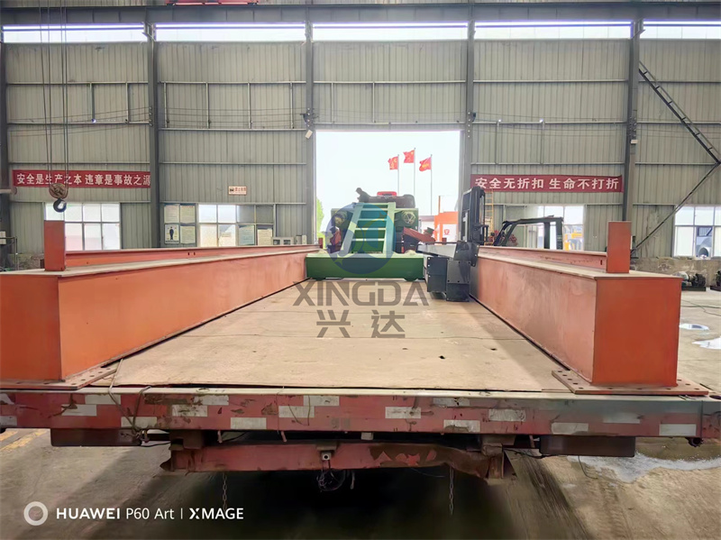 翻拋深度為1.5米輪盤翻拋機發(fā)貨現(xiàn)場