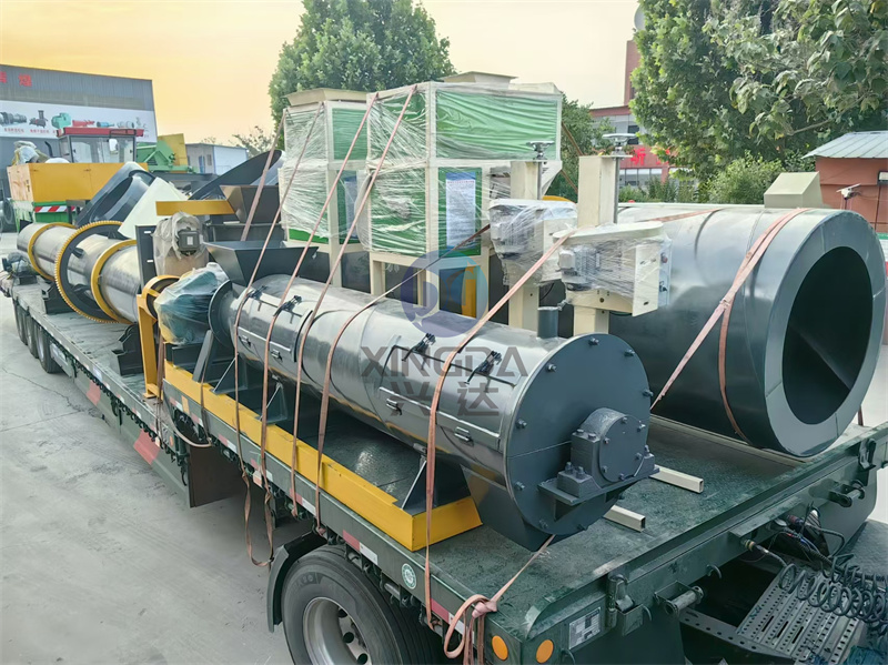 年產(chǎn)1萬噸有機(jī)肥設(shè)備發(fā)貨現(xiàn)場