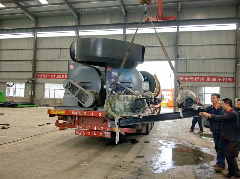 顆粒有機(jī)肥生產(chǎn)線設(shè)備發(fā)貨現(xiàn)場(chǎng)