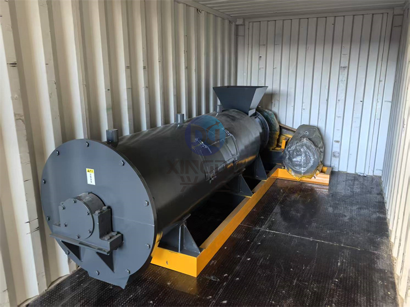 出口造粒設(shè)備攪齒造粒機(jī)發(fā)貨現(xiàn)場