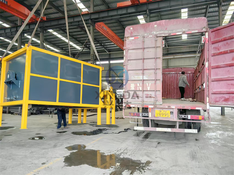 3立方有機肥臥式發(fā)酵罐安裝現(xiàn)場