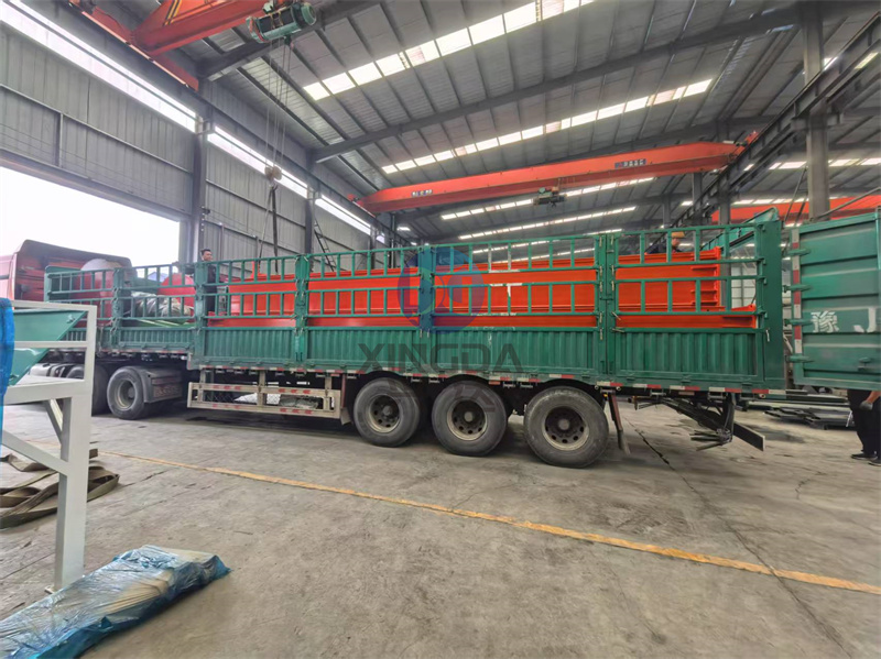 22米輪盤式翻拋機發(fā)貨現(xiàn)場