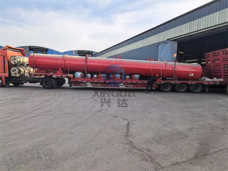 年產(chǎn)1萬噸顆粒有機肥生產(chǎn)線發(fā)貨現(xiàn)場