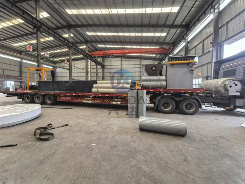 年產(chǎn)3萬噸粉劑有機肥生產(chǎn)線發(fā)貨現(xiàn)場