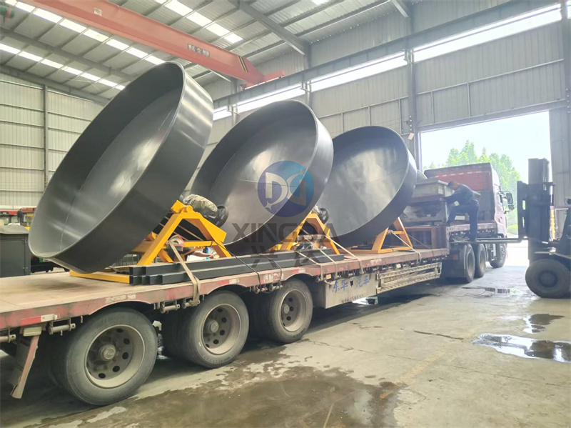 圓盤造粒機發(fā)貨現(xiàn)場