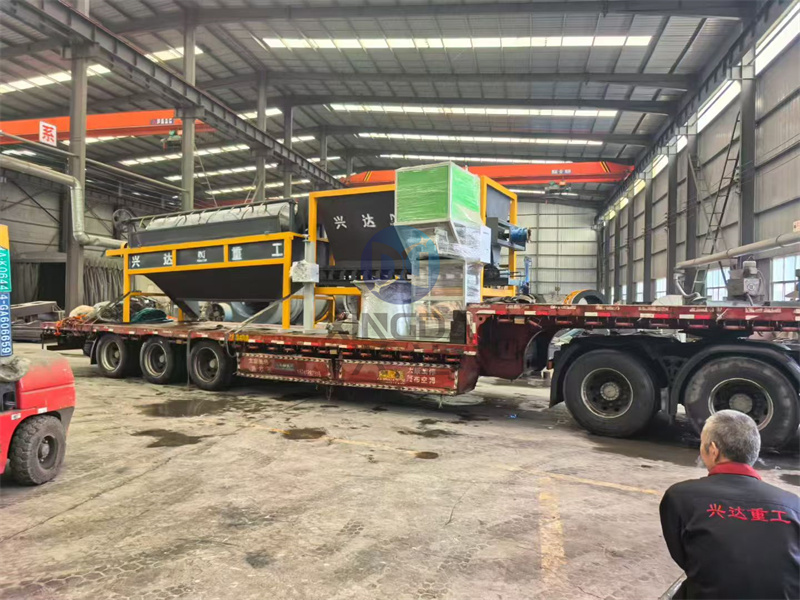 牛糞粉劑有機(jī)肥生產(chǎn)線發(fā)貨現(xiàn)場(chǎng)